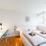 Modern Und Renoviert