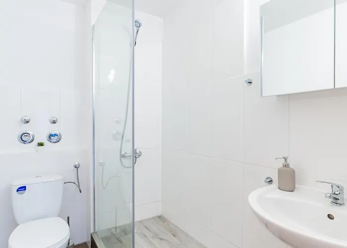 Modern Und Renoviert Apartment Nuremberg