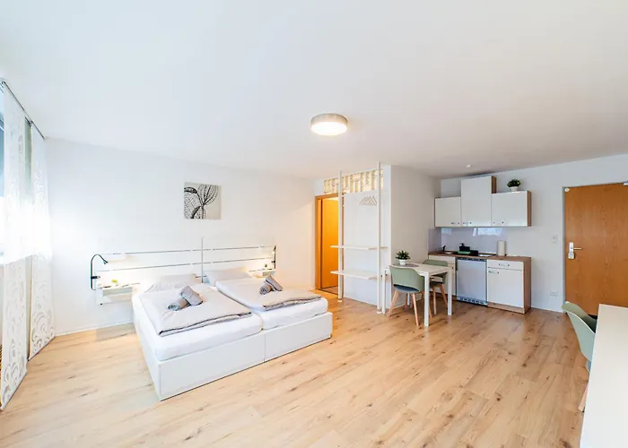 Modern Und Renoviert Apartment Nuremberg